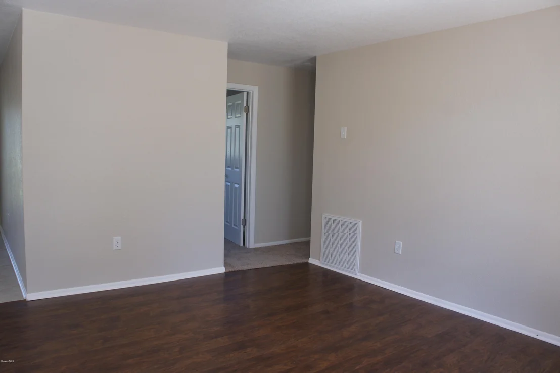 Photo of 2776 Algonquin Drive
