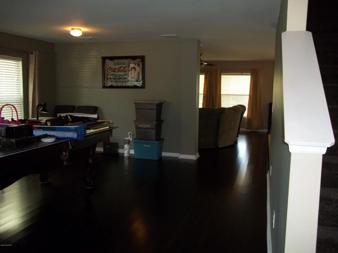 Photo of 285 Dryden Circle
