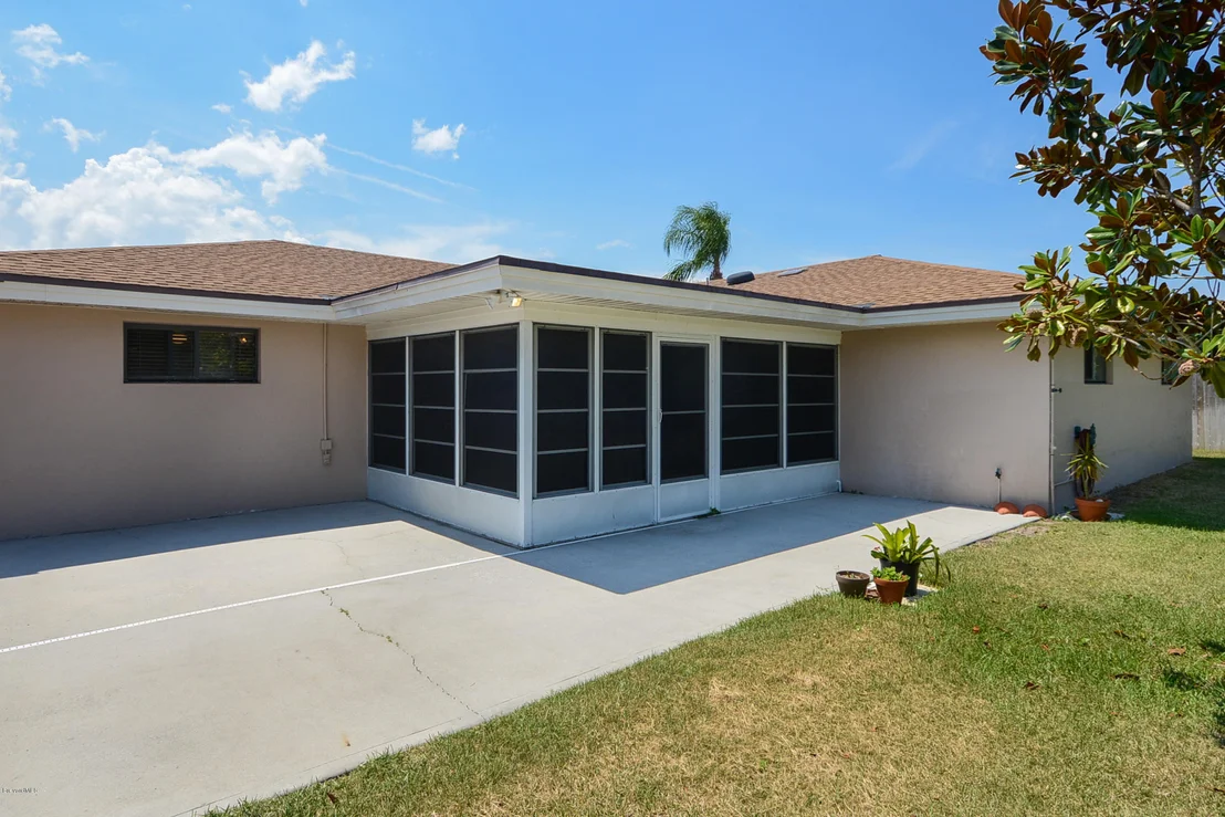 Photo of 731 Verbenia Drive