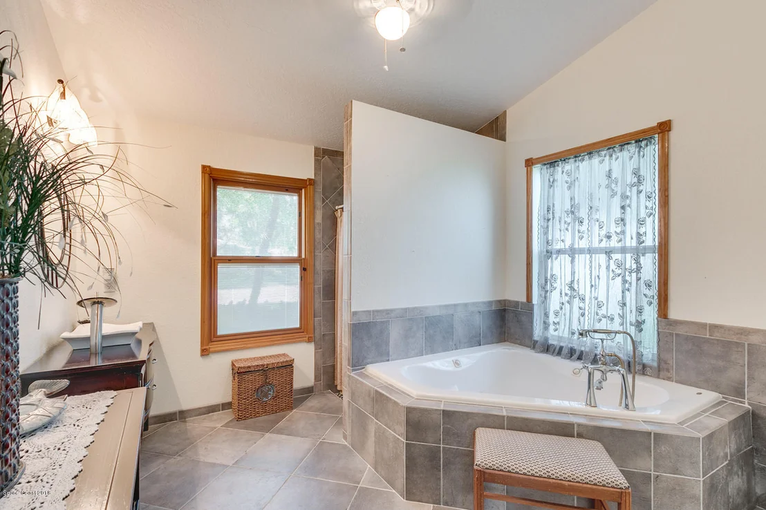 Photo of 625 Sandpiper Circle