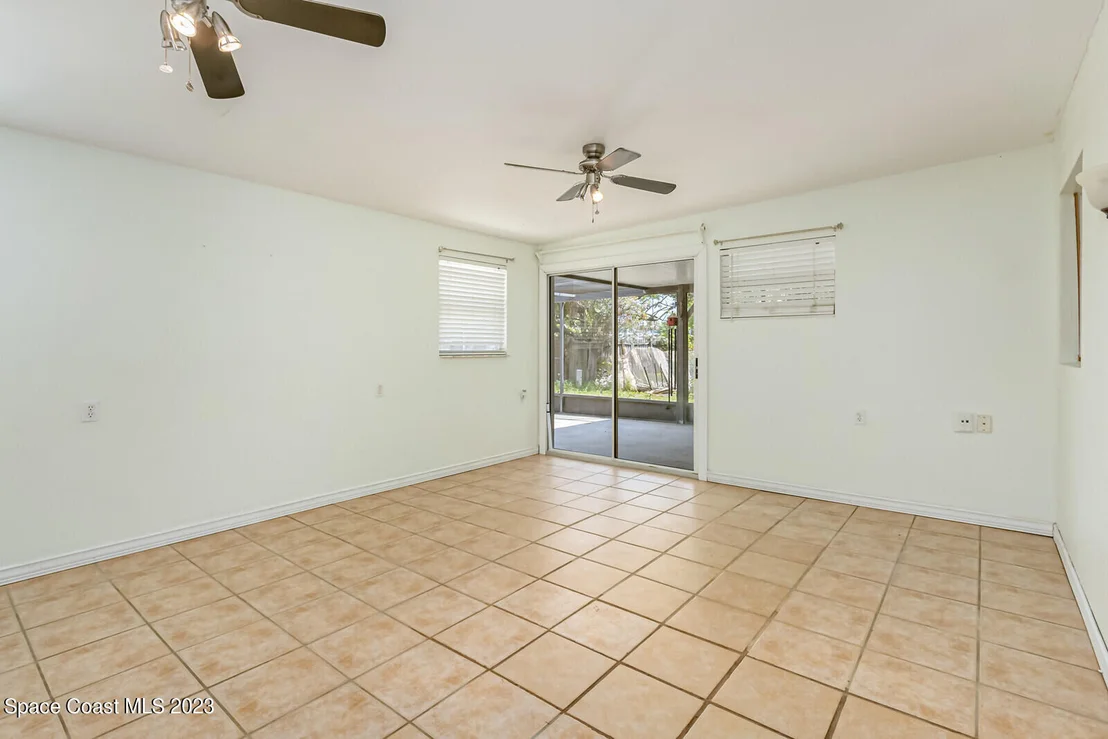 Photo of 3290 Dade Circle NE