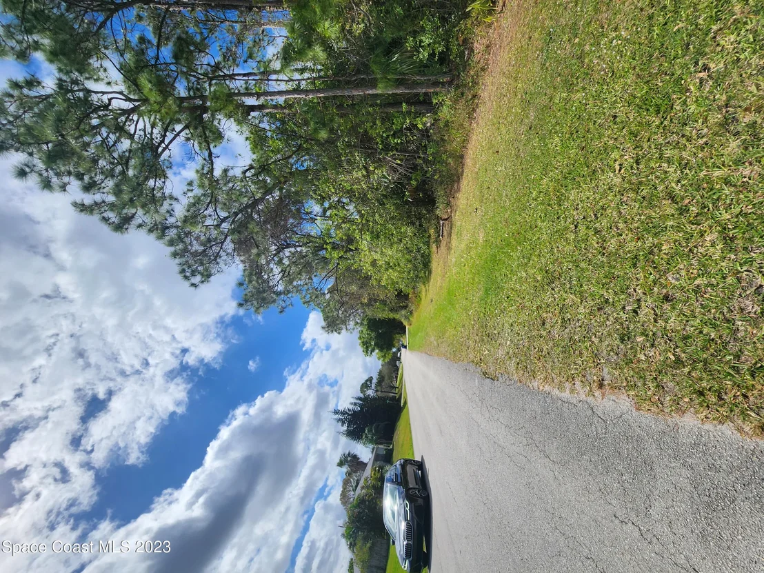 Photo of 302 Del Monte Road