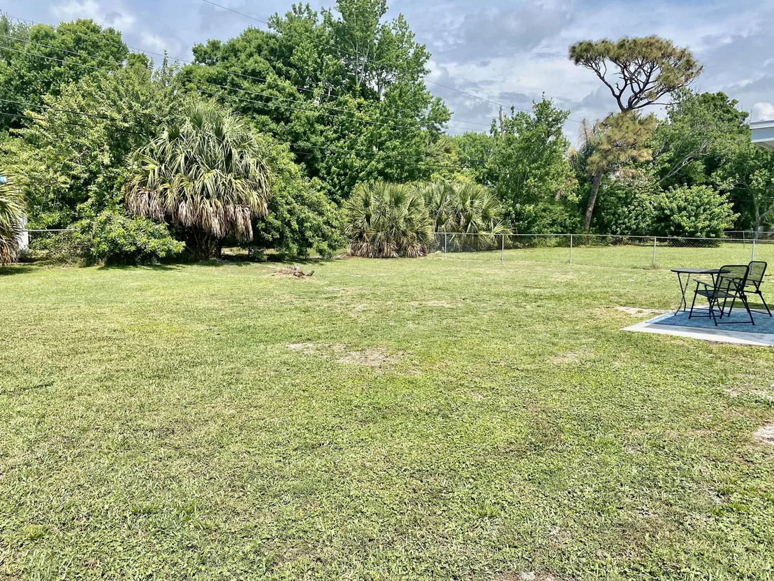 Photo of 1906 Croton Road