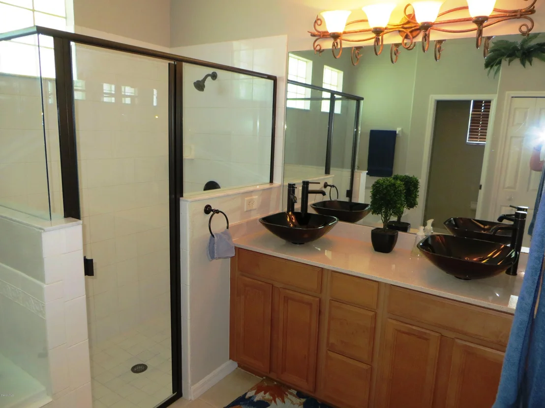 Photo of 1520 Whitman Drive
