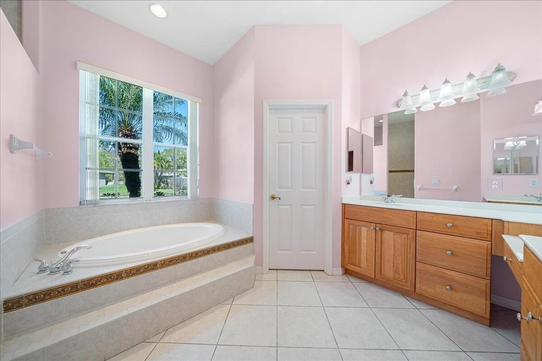 Photo of 1170 Spring Oak Drive