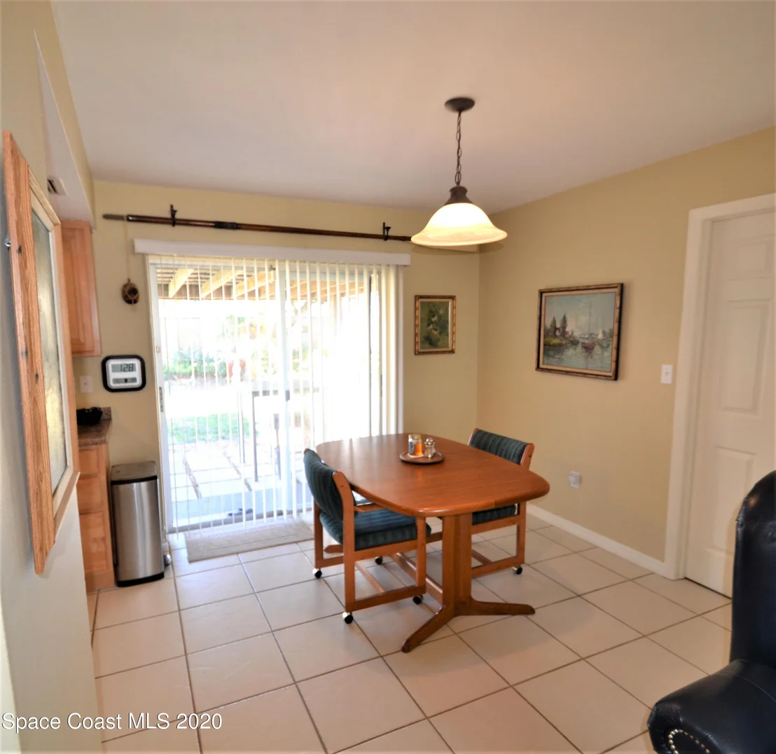 Photo of 981 Bacon Circle NE