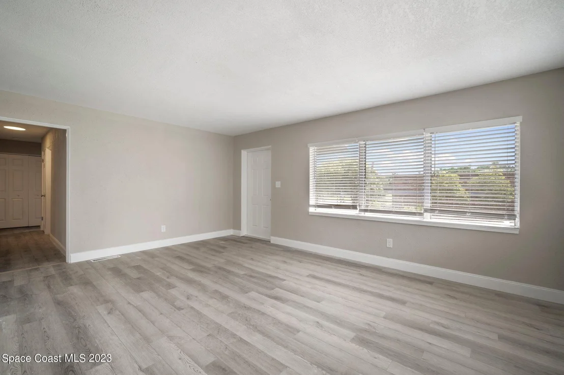 Photo of 1304 Foxboro Drive