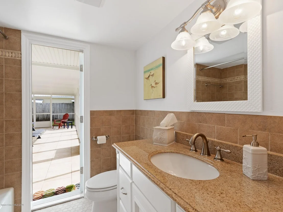 Photo of 410 Sparrow Drive