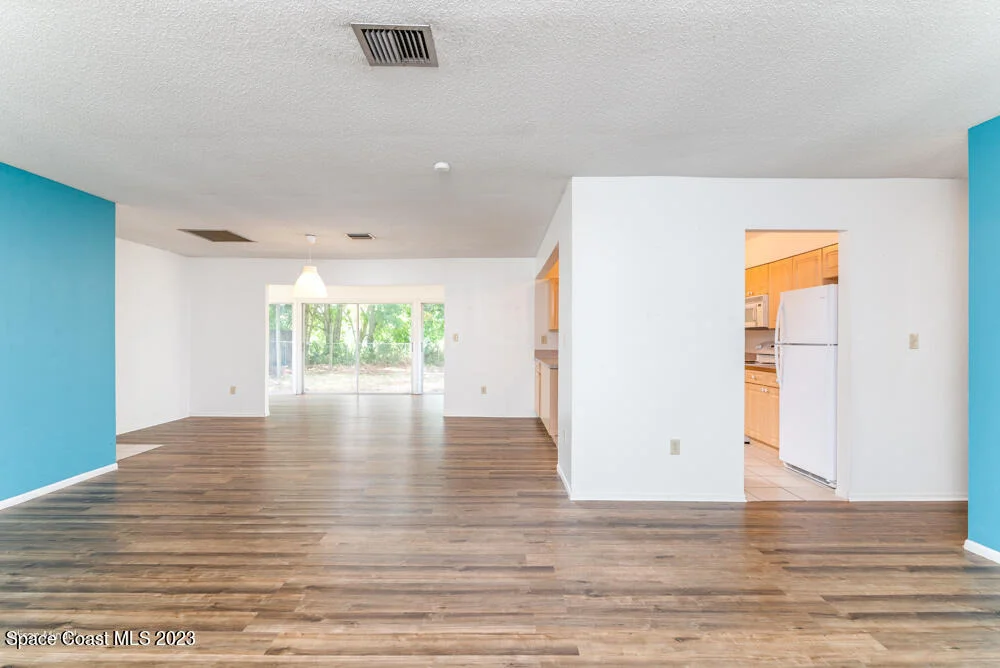 Photo of 1330 Creel Road NE