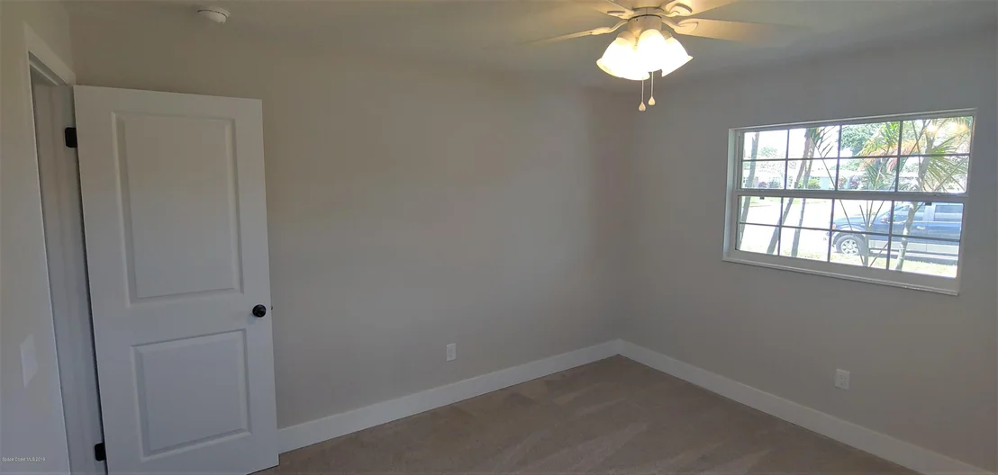 Photo of 2187 Montgomery Road