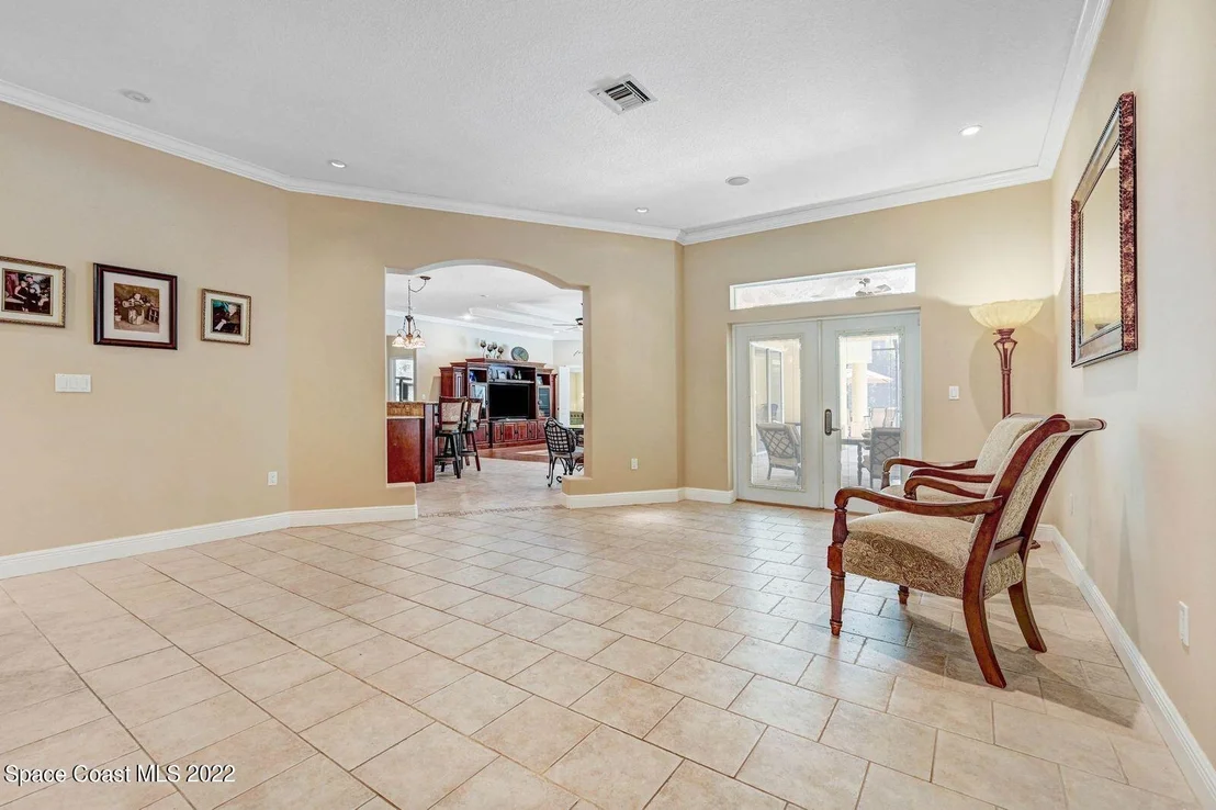 Photo of 1170 Adamson Road