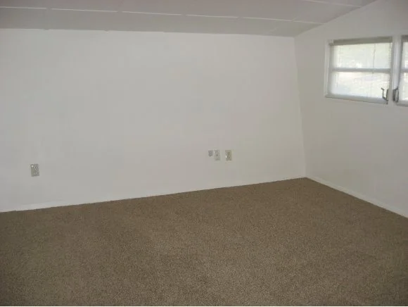 Photo of 2043 Nottingham