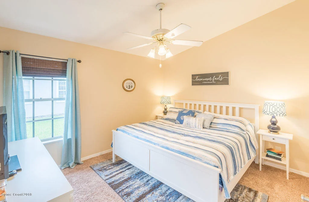 Photo of 1052 Fieldstone Drive