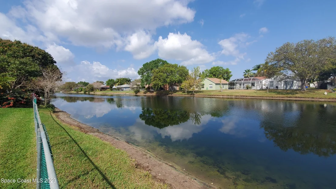 Photo of 1058 Jacaranda Circle