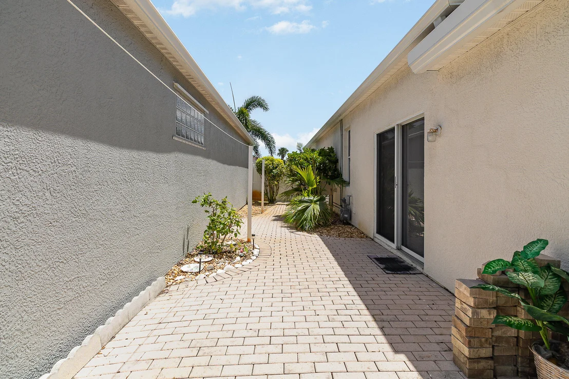 Photo of 185 Calico Lane