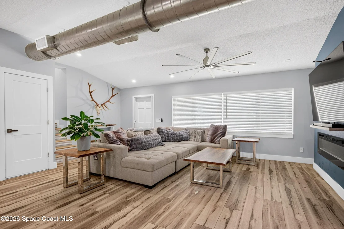 Photo of 301 Par Avenue