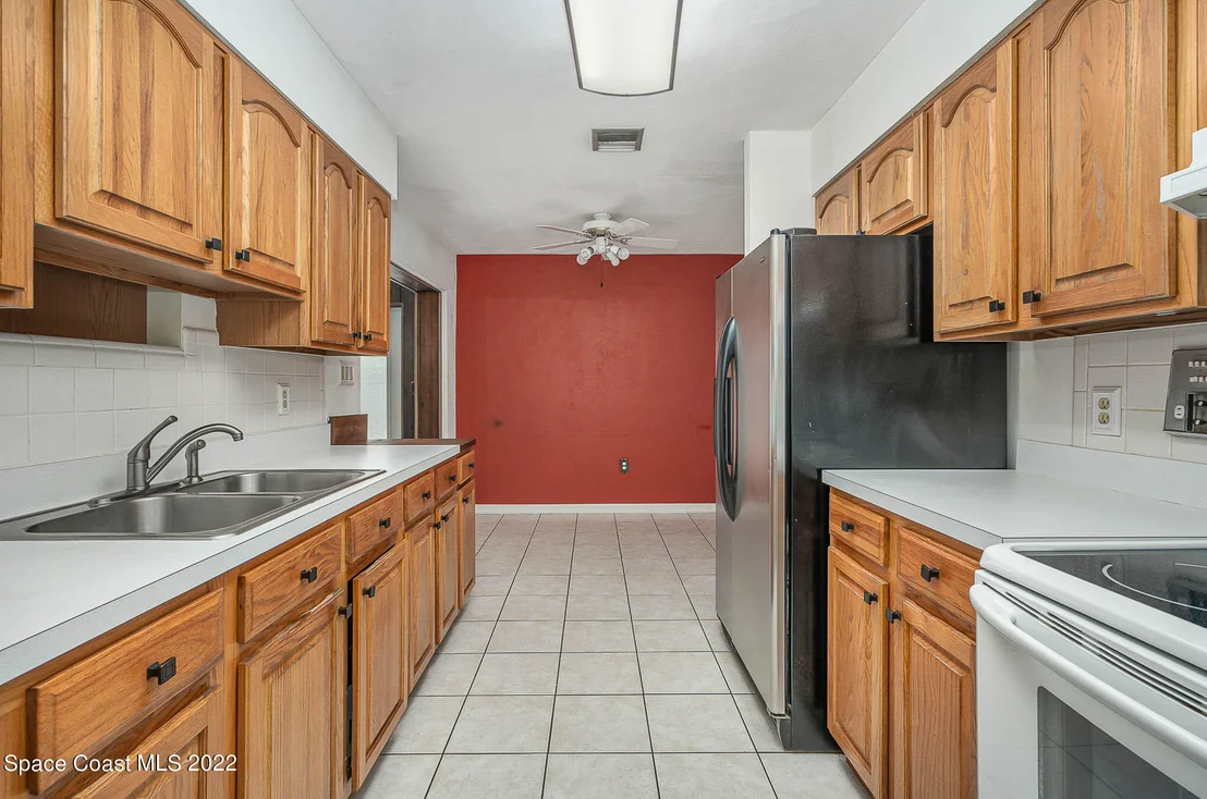 Photo of 1575 Arnold Drive