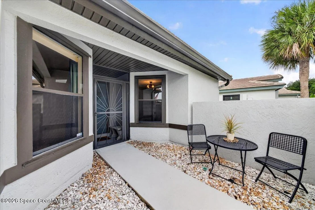 Photo of 340 Oak Haven Drive