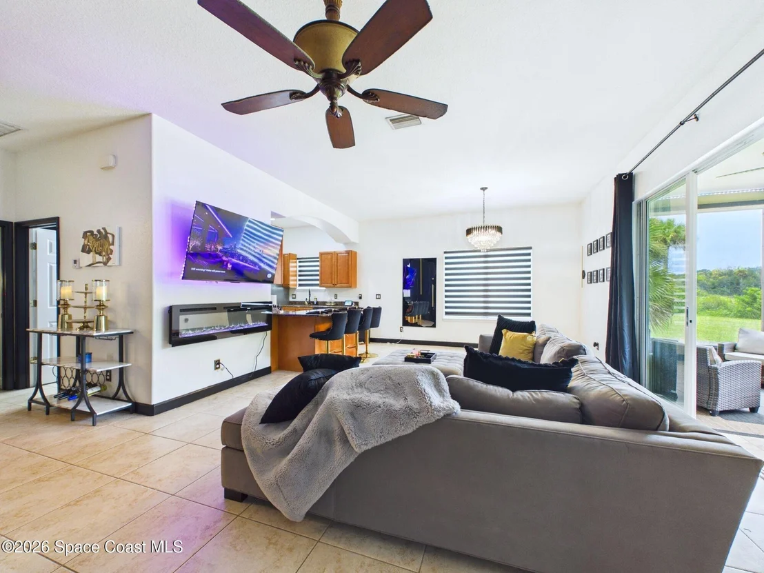 Photo of 501 Carley Lane