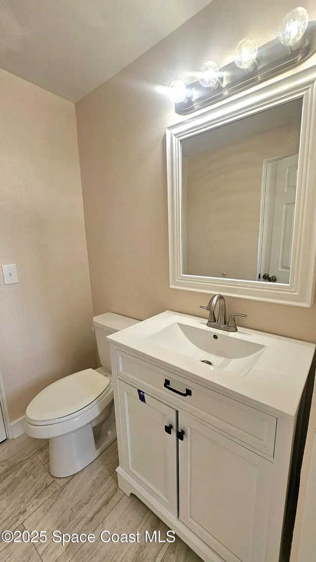 Photo of 402 Edinburgh Drive
