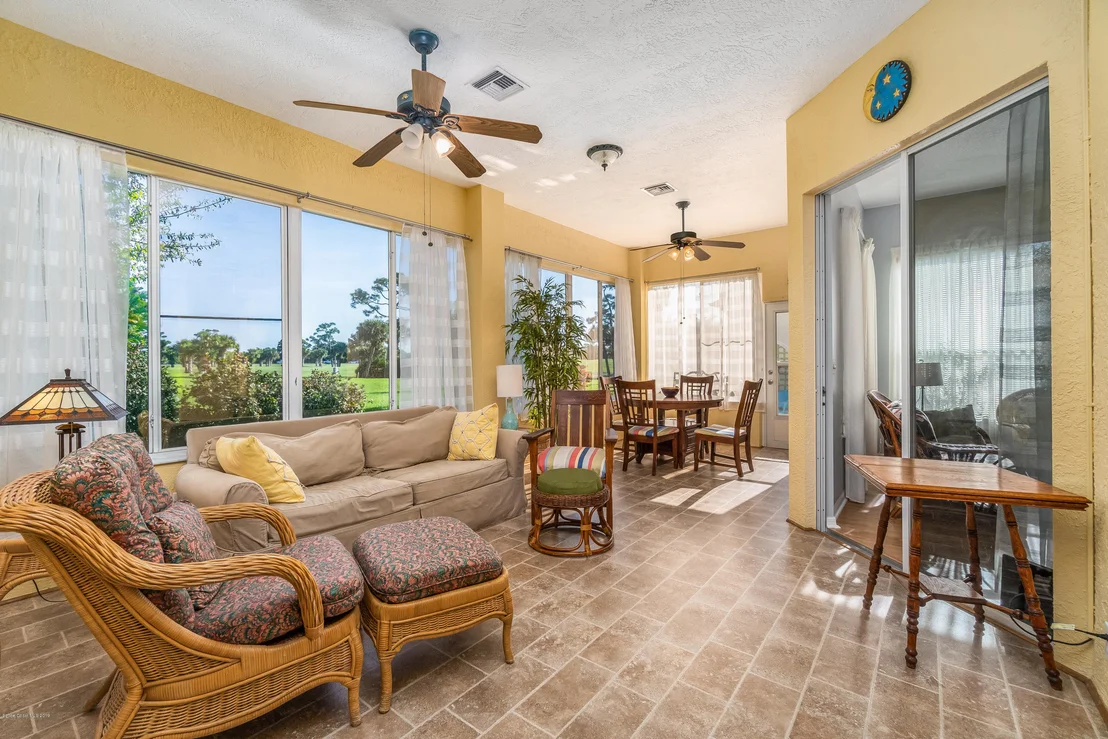 Photo of 2348 Addington Circle