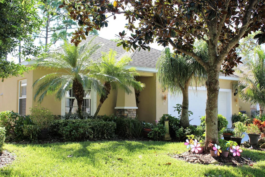 Photo of 322 Waterside Circle