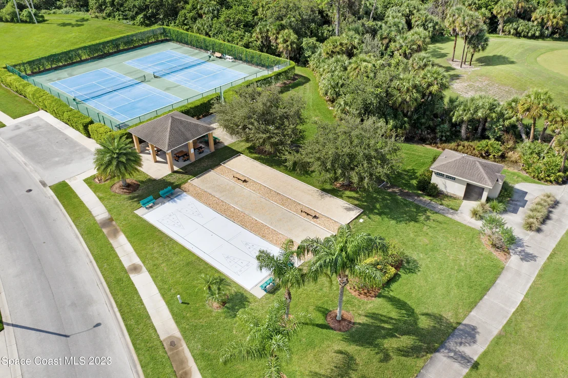 Photo of 4746 Parkstone Drive