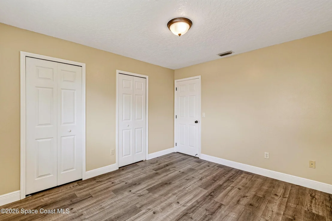 Photo of 1638 Rustic Way