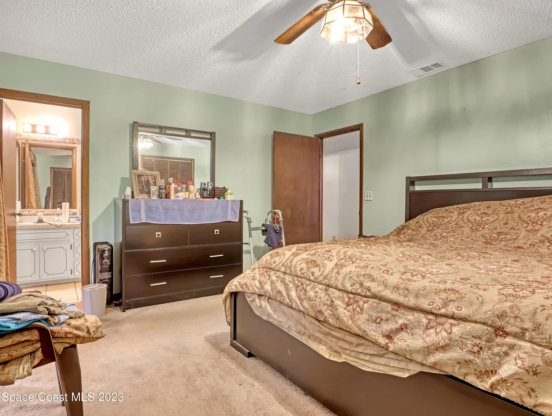 Photo of 232 Treu NW