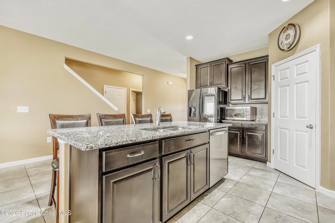 Photo of 1124 Musgrass Circle