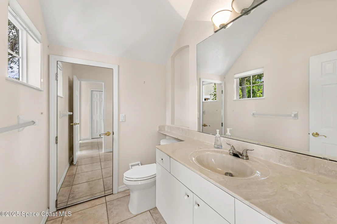 Photo of 853 Suntree Woods Drive