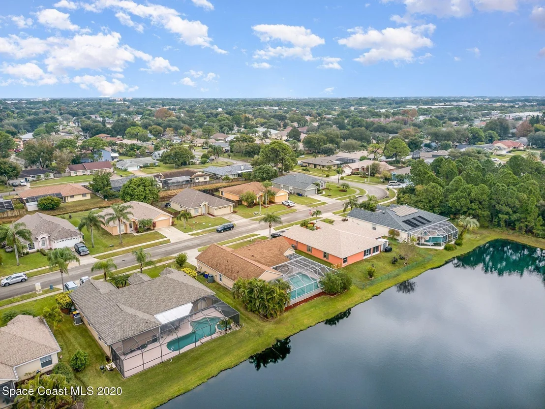 Photo of 1008 SABAL GROVE Drive