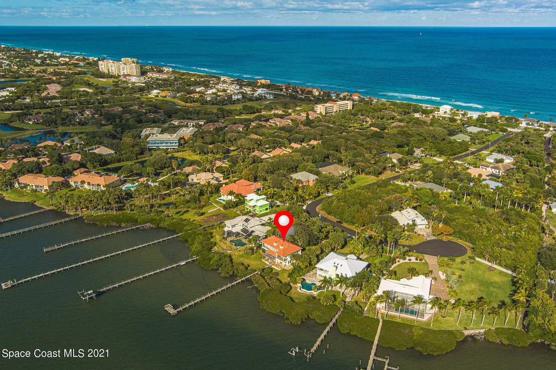 Photo of 176 Bayshore Drive