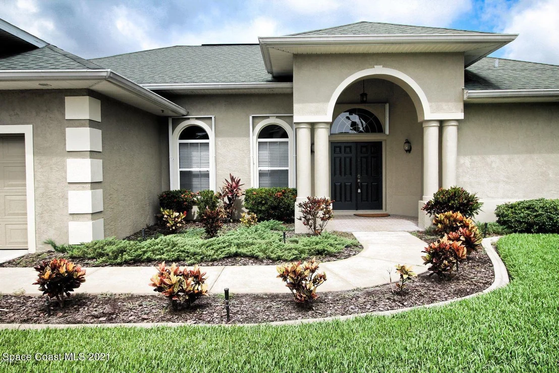 Photo of 2520 Canary Isles Drive