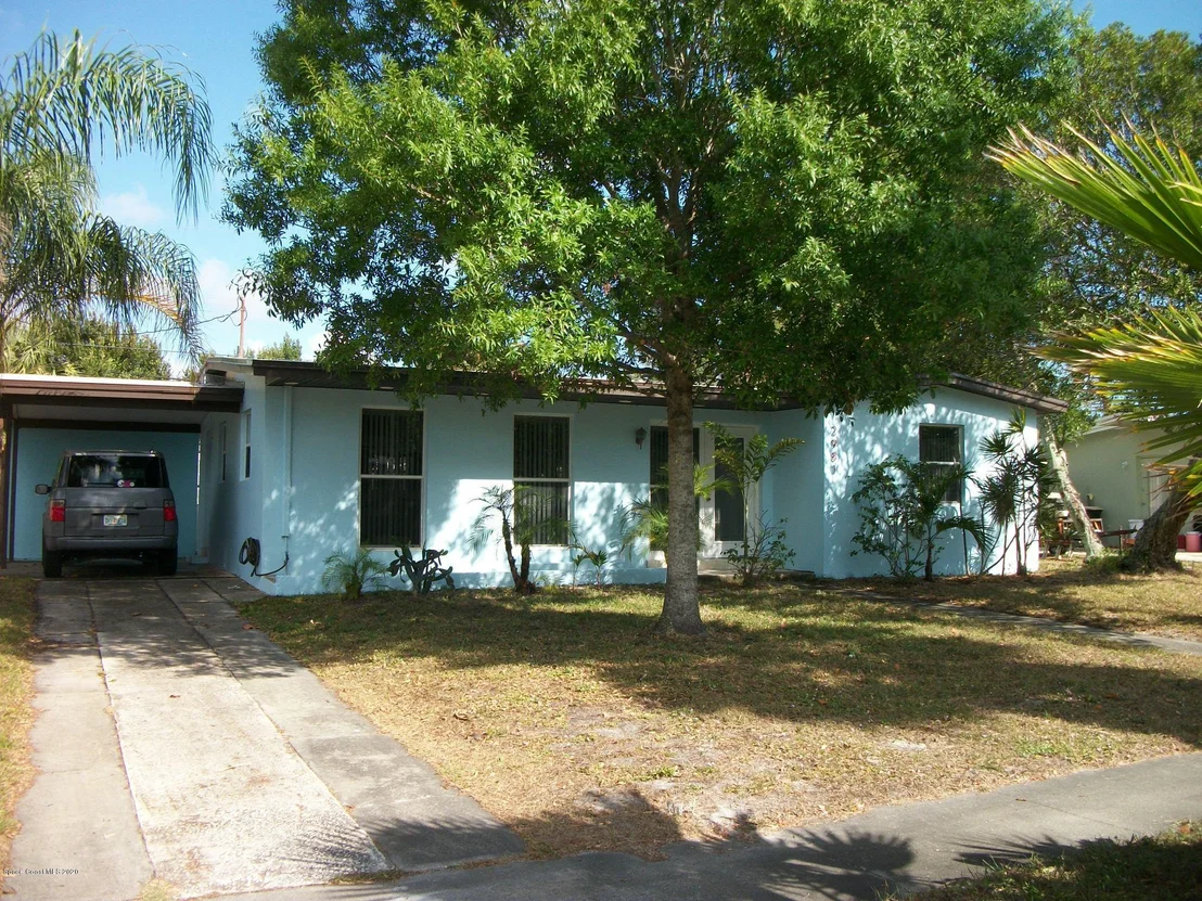 Photo of 2981 Garden Terrace NE