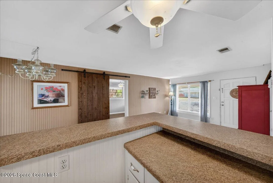 Photo of 702 Carmen Drive