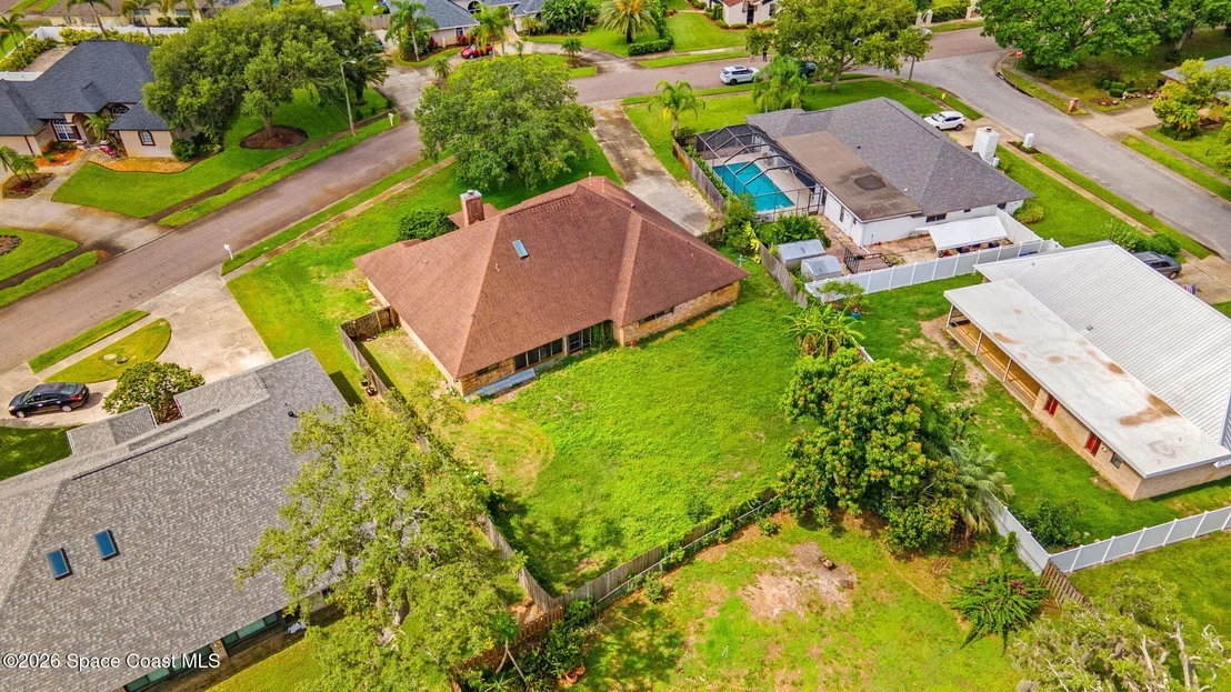 Photo of 2180 Figtree Drive