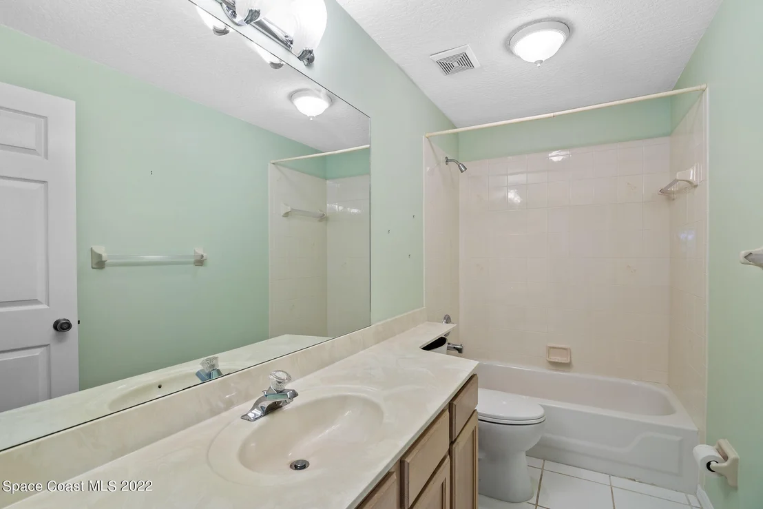 Photo of 959 Wildwood Drive