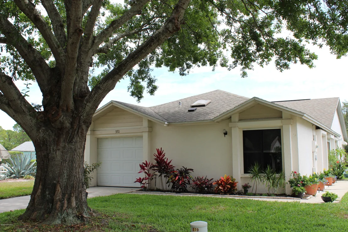 Photo of 370 Myrtlewood Road