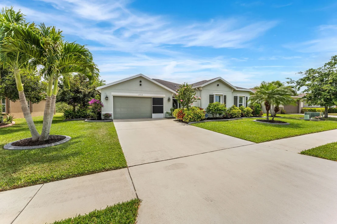 Photo of 256 Barbossa Drive