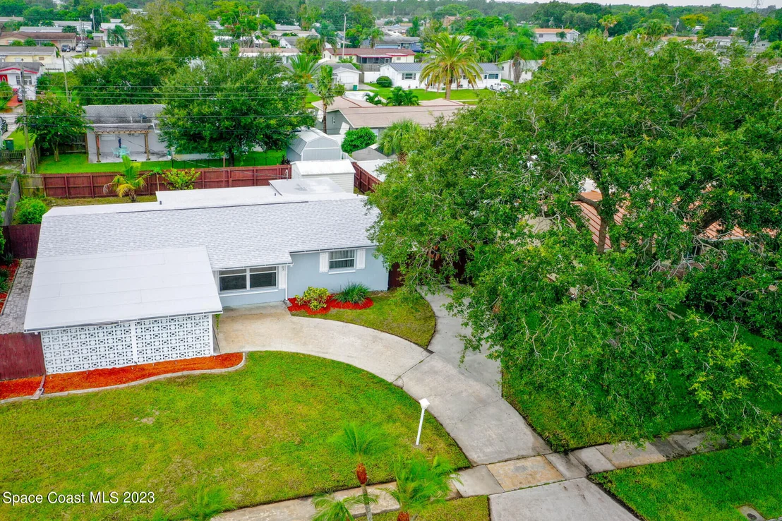 Photo of 1703 Buick Avenue