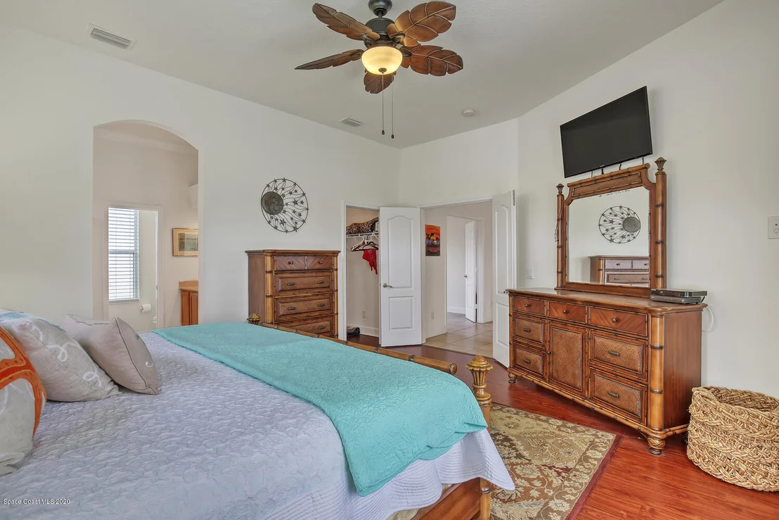 Photo of 140 Stony Point Drive