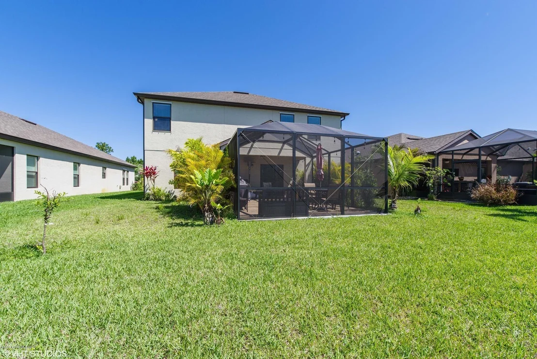 Photo of 520 Trymore Drive SE