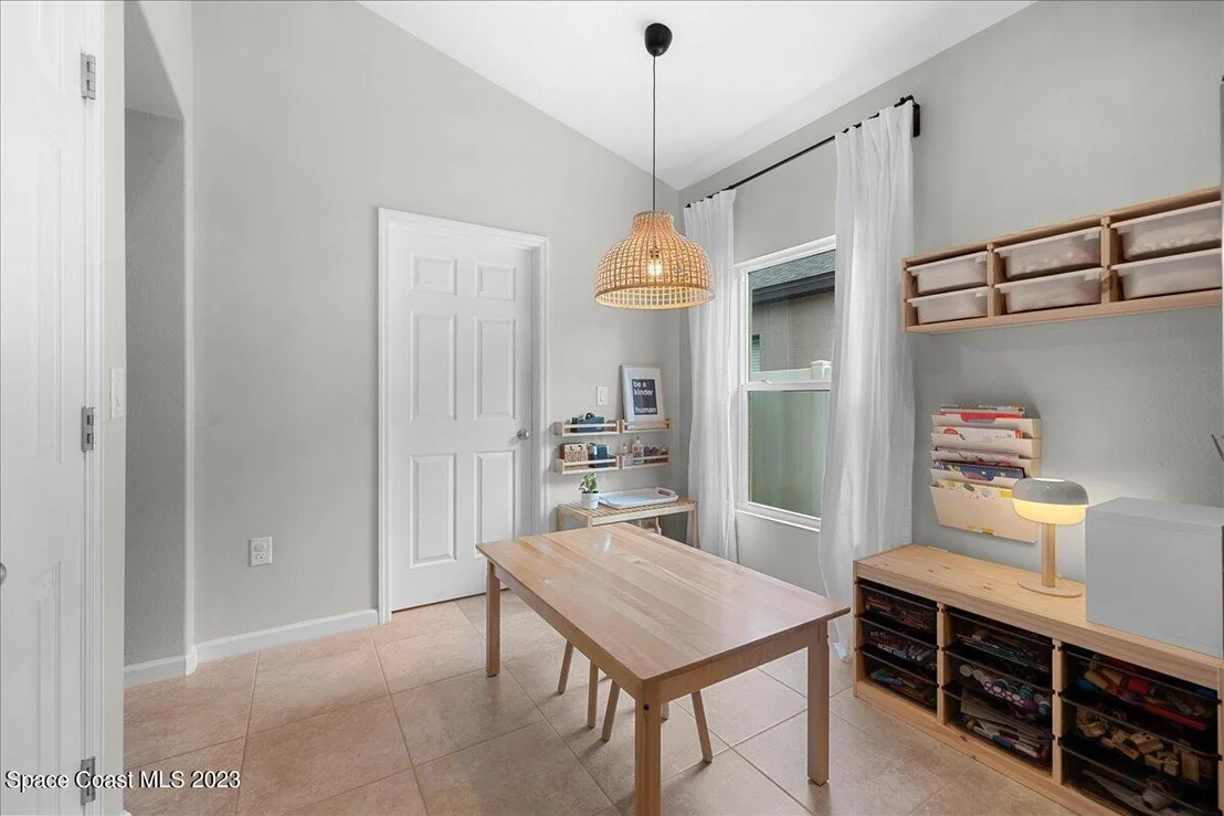 Photo of 930 Dillard Drive SE