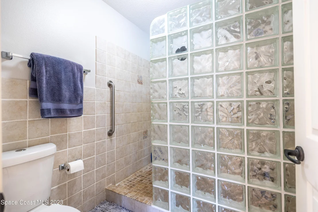 Photo of 1660 Whitman Drive