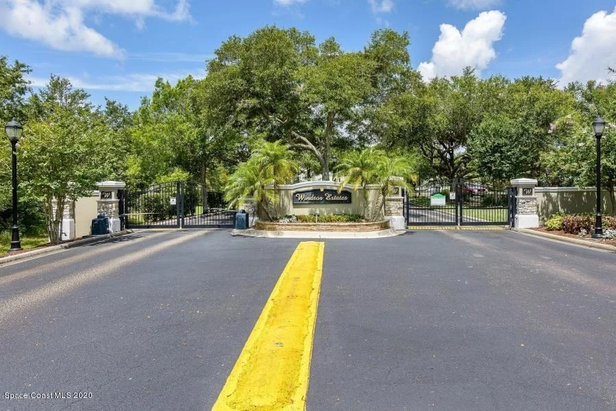 Photo of 5755 Newbury Circle