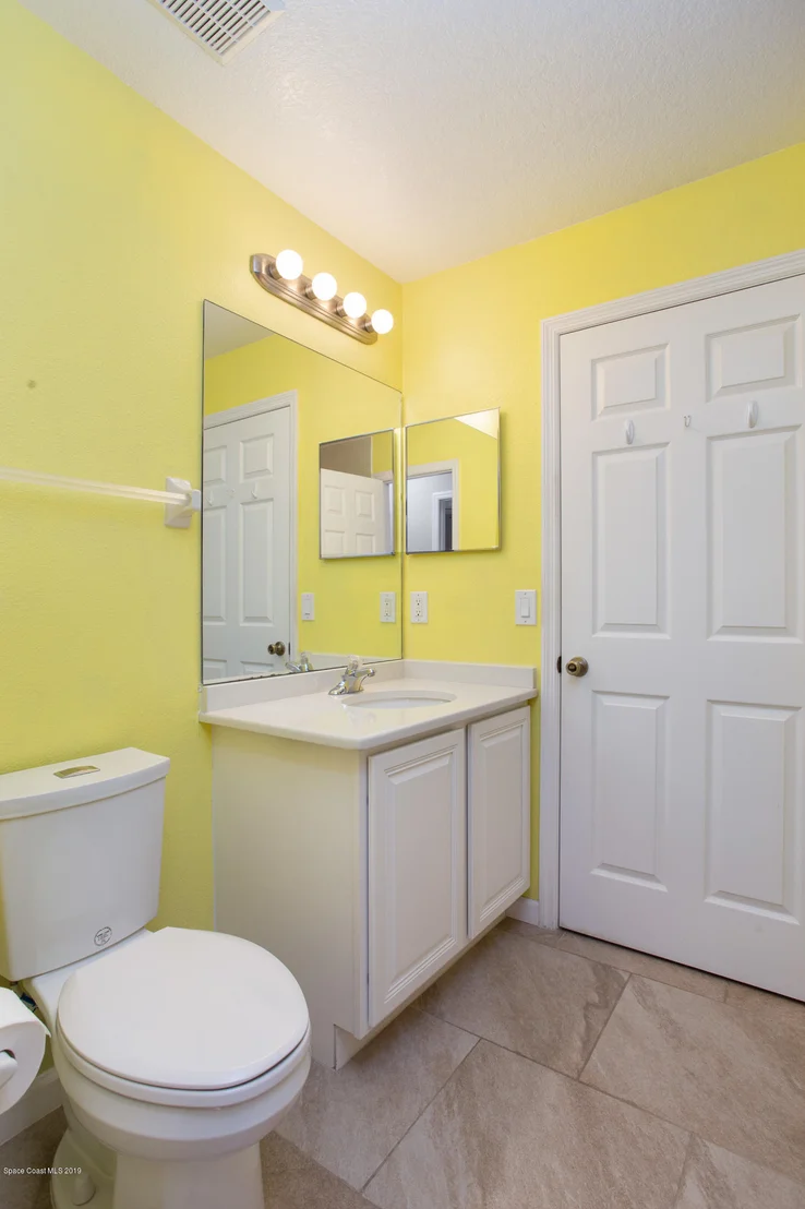 Photo of Unit 104 at 1035 Luminary Circle