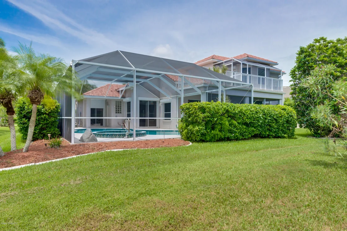 Photo of 689 Nicklaus Drive
