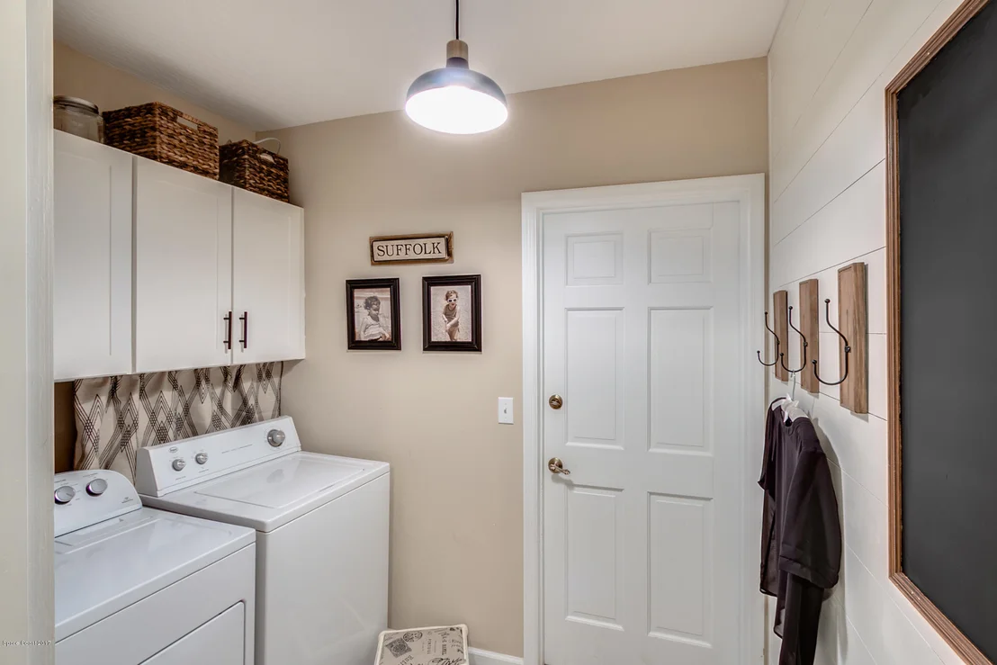 Photo of 902 Whisperpine Drive