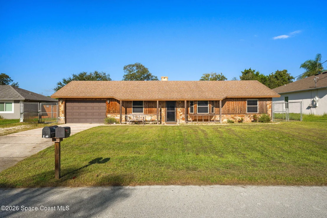 Photo of 7256 Bright Avenue